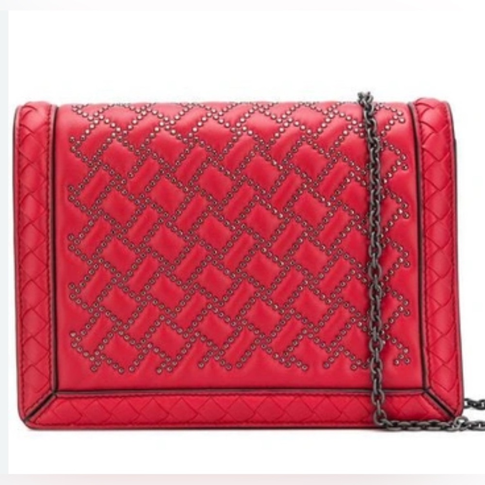 *SOLD* BOTTEGA VENETA red
Stud Detail Cross Body